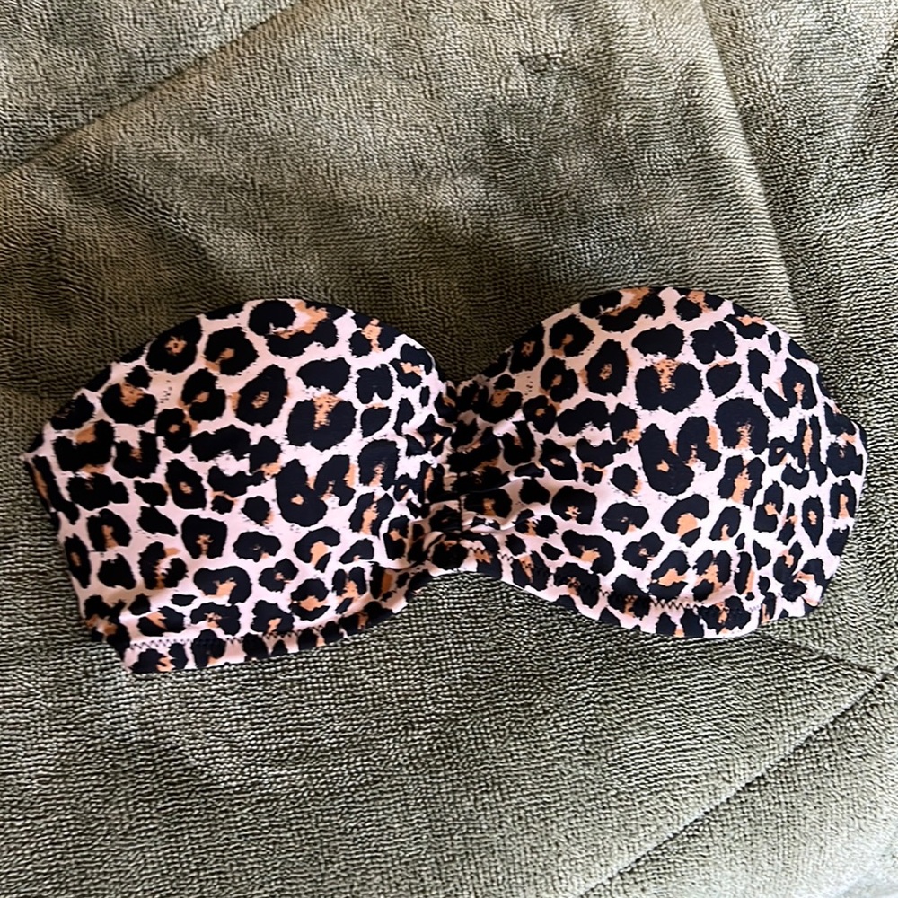 Target Bandeau Leopard Bikini Top